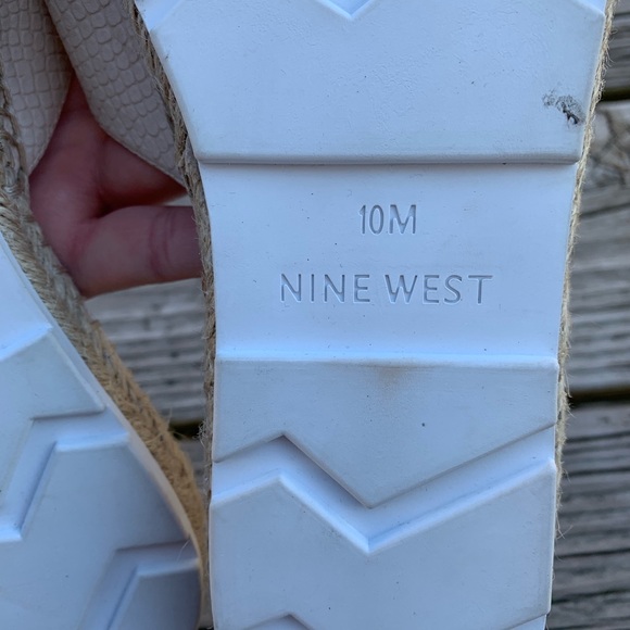 Nine West slip on sandal - Picture 5 of 8